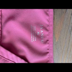 Jaanuu xl women’s nurse uniform scrubs